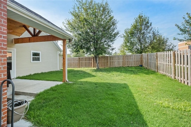 6629 Tall Oaks Loop, Springdale, AR 72762 - fenced backyard featuring a patio area
