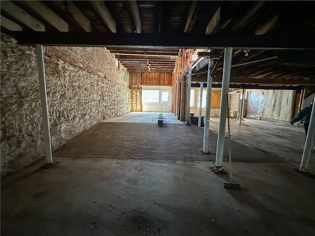 108 Public Sq, Berryville, AR 72616 - view of basement
