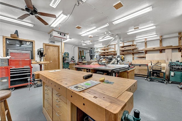 8553 Stoner Ln, Rogers, AR 72756 - misc room featuring a workshop area and a ceiling fan