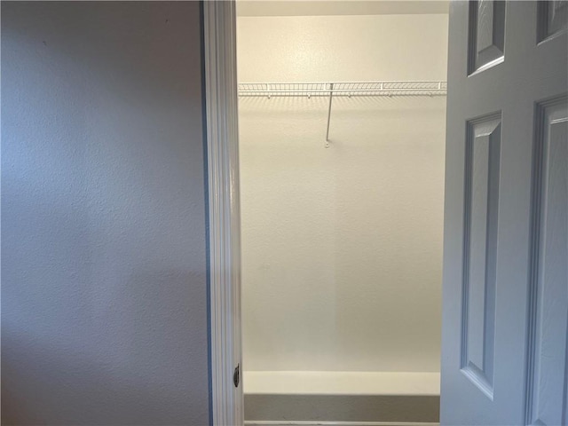 1207 E Liberty, Siloam Springs, AR 72761 - view of closet
