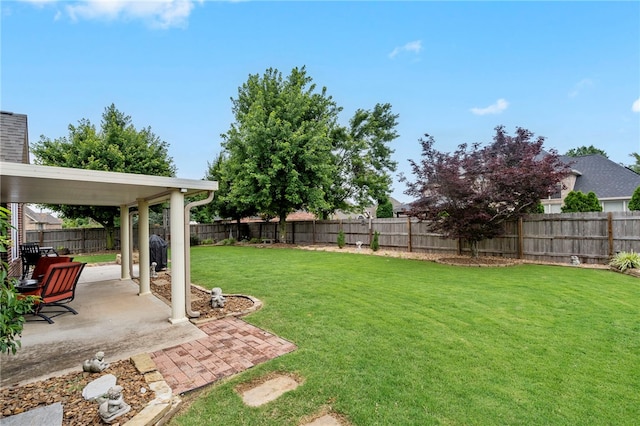 501 SE Fullerton St, Bentonville, AR 72712 - fenced backyard featuring a patio