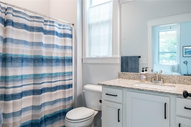 315 E 11th St, Fayetteville, AR 72701 - bathroom with vanity and a shower with shower curtain