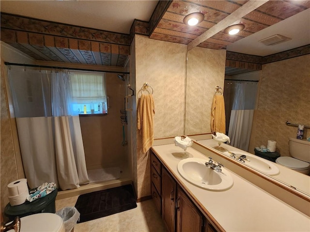 1805 Van Buren Ave, Mountain Home, AR 72653 - full bathroom with vanity and curtained shower