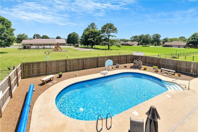 460 Viney Grove Rd, Prairie Grove, AR 72753 - view of pool with a patio and a fenced backyard