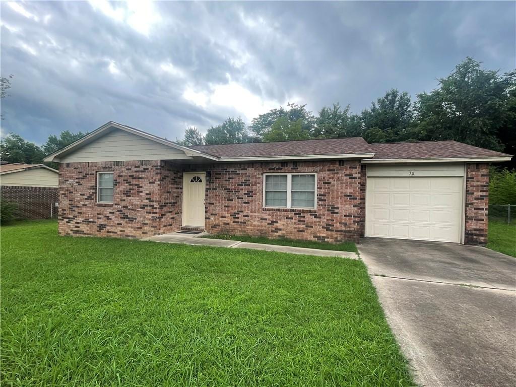 20 Sears St, Clarksville, AR 72830 - photo 1