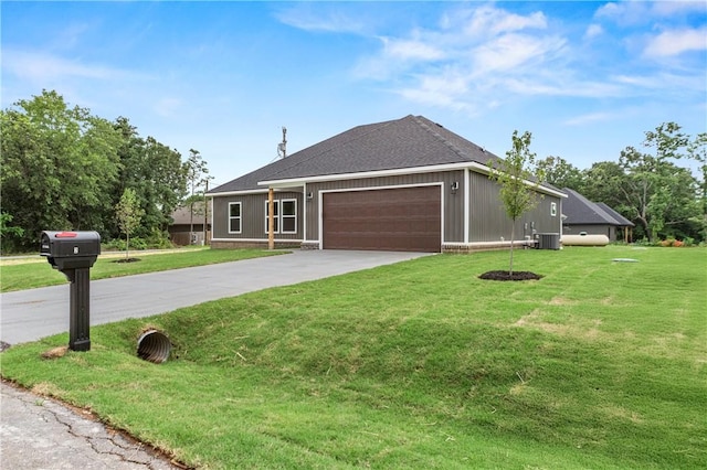 2 Wendike Ln, Bella Vista, AR 72715 - ranch-style house featuring concrete driveway, a front yard, and a garage