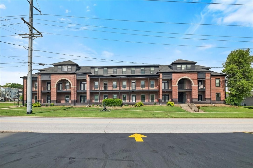1137 N Leverett Ave Unit 201, Fayetteville, AR 72703 - photo 1