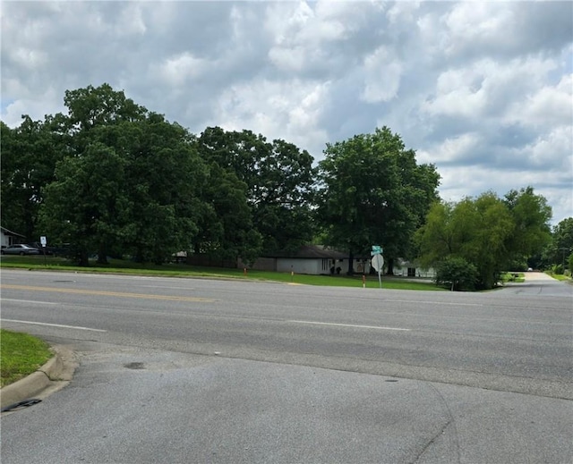 1929 E Huntsville Rd, Fayetteville, AR 72701