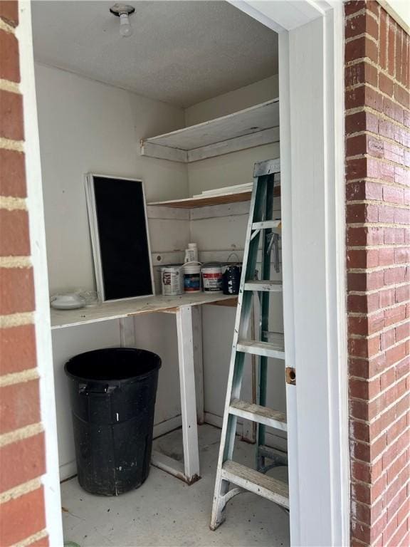 3501 Pleasant, Ozark, AR 72949 - view of storage room