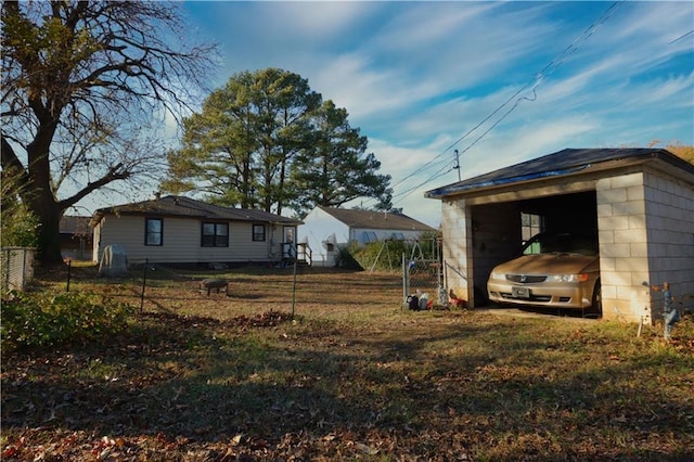 845 S Wright St, Siloam Springs, AR 72761 - view of yard with a carport