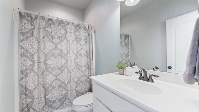 4903 S Inglewood Rd, Rogers, AR 72758 - bathroom with vanity and curtained shower