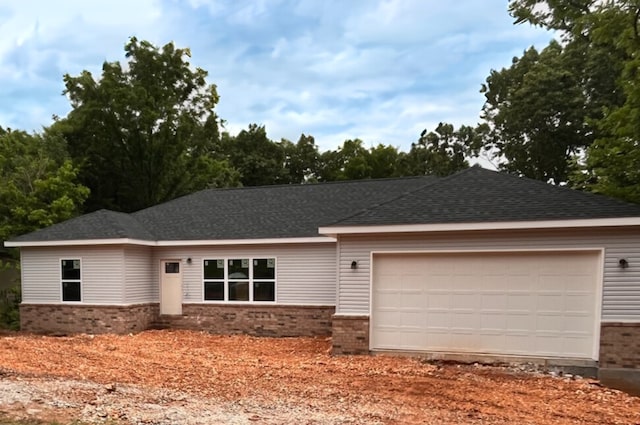 25 Hartlepool Dr, Bella Vista, AR 72715 - ranch-style home with brick siding, a garage, and dirt driveway