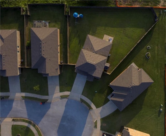 4424 Cornwall St, Springdale, AR 72762 - drone / aerial view