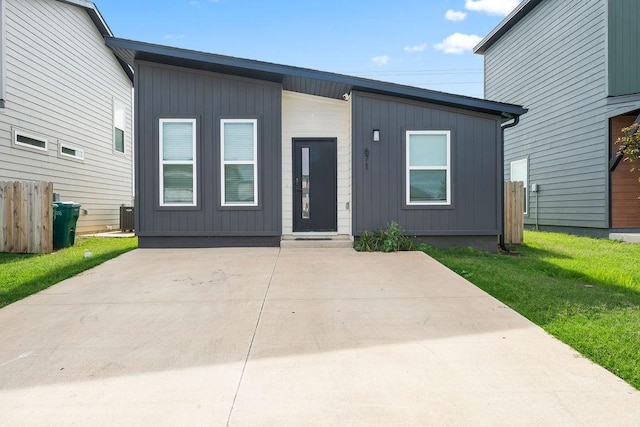 671 St Charles Pl, Bentonville, AR 72713 - view of modern home