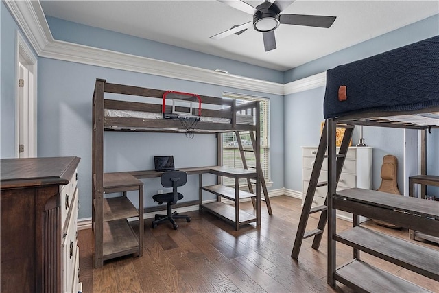 11 Darian Dr, Bentonville, AR 72712 - bedroom with an office area and wood finished floors