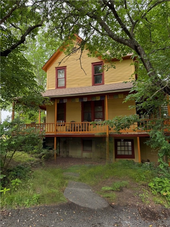 1 Ridgeway Ave, Eureka Springs, AR 72632 - view of front of home