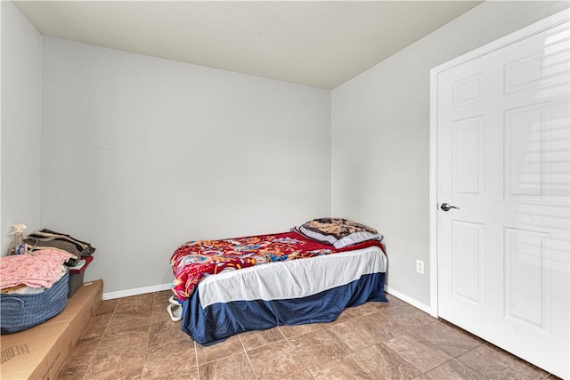 389 Cascade Cir, Springdale, AR 72764 - bedroom featuring baseboards