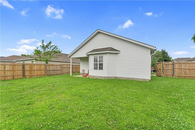 389 Cascade Cir, Springdale, AR 72764 - rear view of property with a fenced backyard