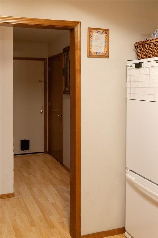 1013 N 26th St, Rogers, AR 72756 - hall featuring light wood-style flooring