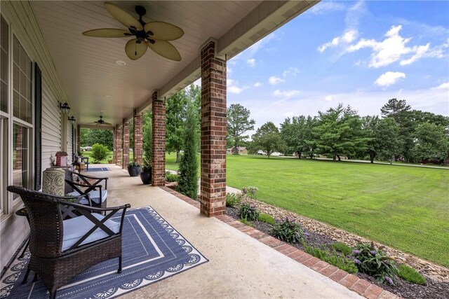 2 Conner Ln, Rogers, AR 72756 - view of patio / terrace with a ceiling fan