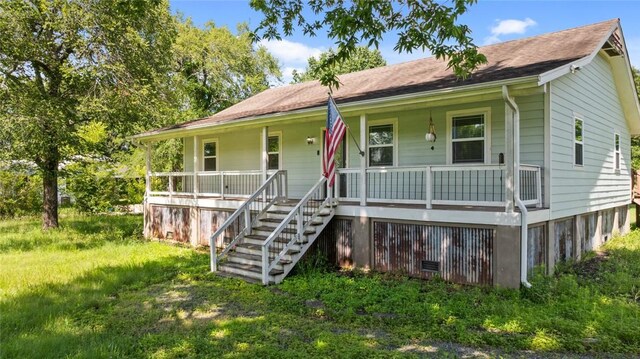 234 N Kibler Hwy, Alma, AR 72921 - ranch-style house with covered porch and stairway