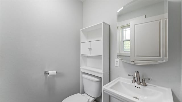 234 N Kibler Hwy, Alma, AR 72921 - half bath with toilet and a sink