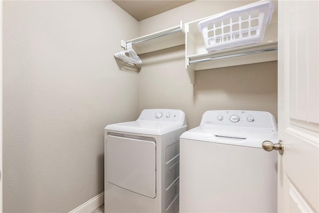 3900 SW Capstone Ave, Bentonville, AR 72712 - laundry room with washer and dryer