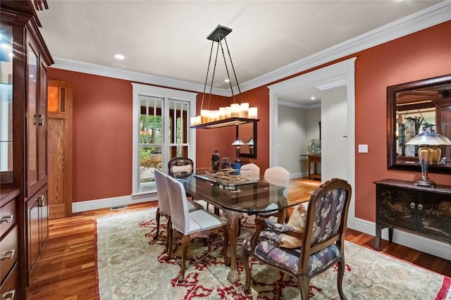 150 Jackson Cove Cres, Eureka Springs, AR 72631 - dining space featuring wood finished floors, ornamental molding, and recessed lighting