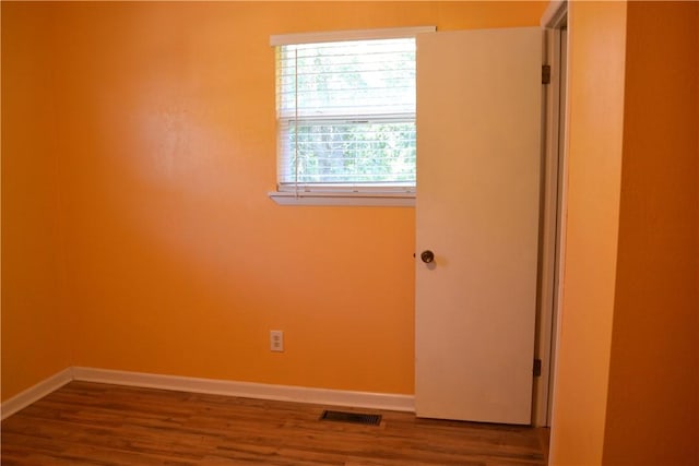 6 Hampstead Ln, Bella Vista, AR 72714 - empty room featuring wood finished floors