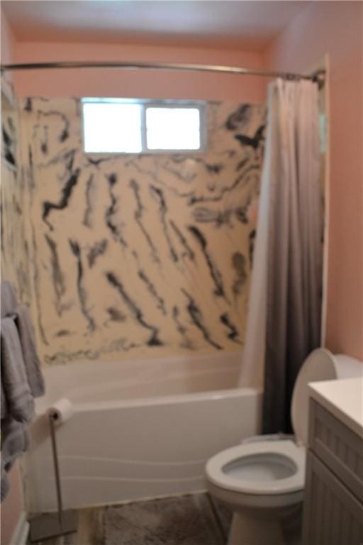 6 Hampstead Ln, Bella Vista, AR 72714 - bathroom featuring vanity and shower / tub combo