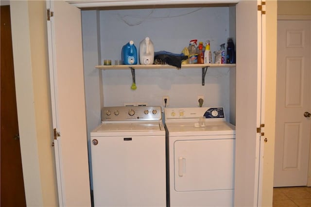 6 Hampstead Ln, Bella Vista, AR 72714 - washroom with independent washer and dryer, light tile patterned floors, and bar area