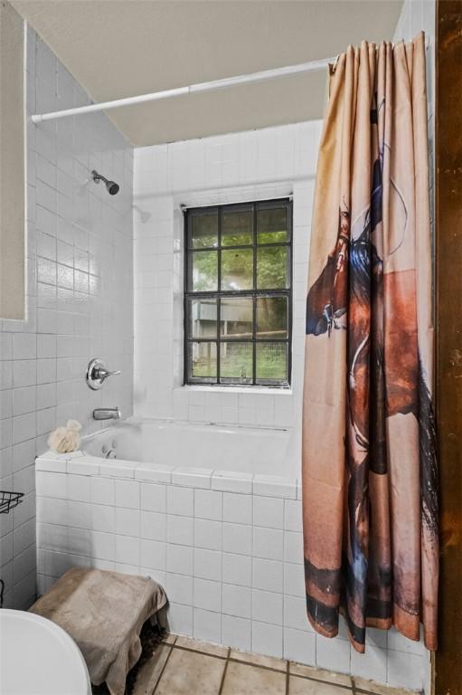 63155 S 4700, Watts, OK 74964 - full bathroom featuring tiled shower / bath combo and tile patterned floors