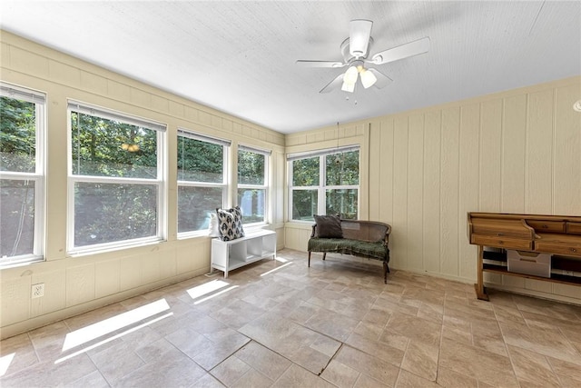 3 Prestwick Ln, Bella Vista, AR 72715 - living area with ceiling fan and light stone finish floors