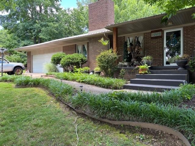 1605 Brentwood Dr, Harrison, AR 72601 - photo 2