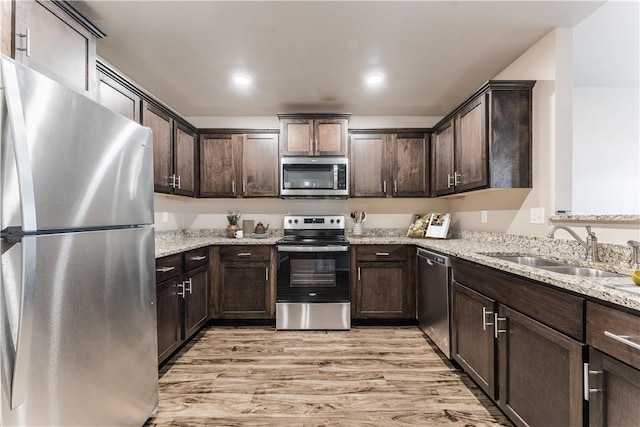 2201 Brown Bear Ln, Gentry, AR 72734 - photo 7