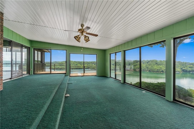 409 Hillcrest Rd, Eureka Springs, AR 72631 - unfurnished sunroom featuring a water view