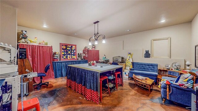 19641 Conestoga Rd, Elkins, AR 72727 - bar area featuring finished concrete flooring, hanging light fixtures, and recessed lighting