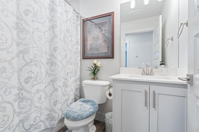 1575 Lake Estates Dr, Springdale, AR 72762 - full bathroom featuring toilet and vanity