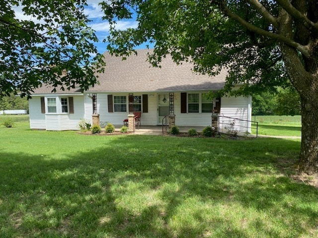 1076 N Barrington Rd, Tontitown, AR 72762 - photo 2