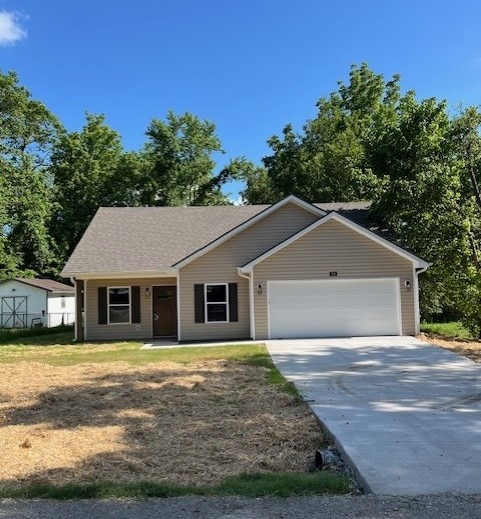 304 Shady St, Lincoln, AR 72744 - photo 2