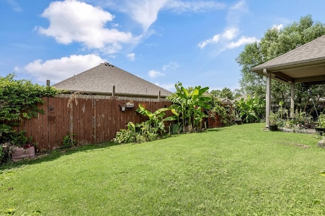 3004 N 16th St, Rogers, AR 72756 - view of yard