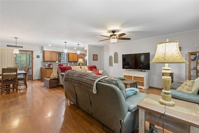 261 S Lake Park Loop, Mountain Home, AR 72653 - photo 6