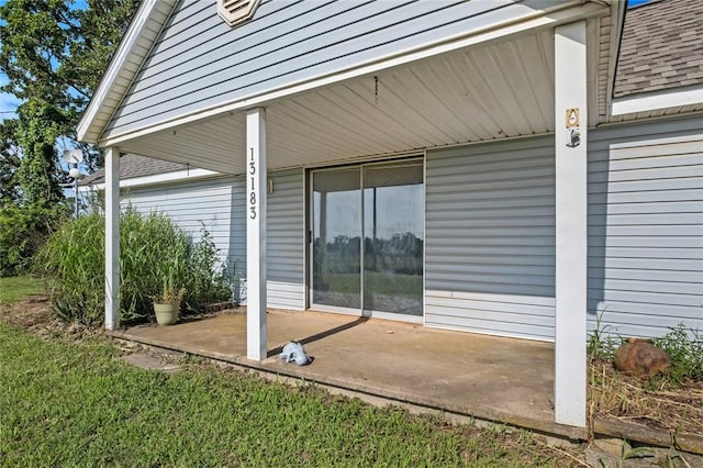 13183 Shady Grove Rd, Gravette, AR 72736 - view of patio / terrace