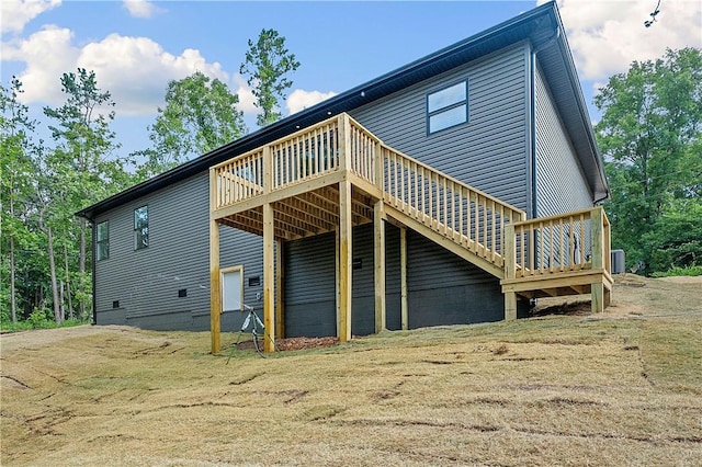 127 Overton Dr, Bella Vista, AR 72714 - back of property featuring a deck and crawl space