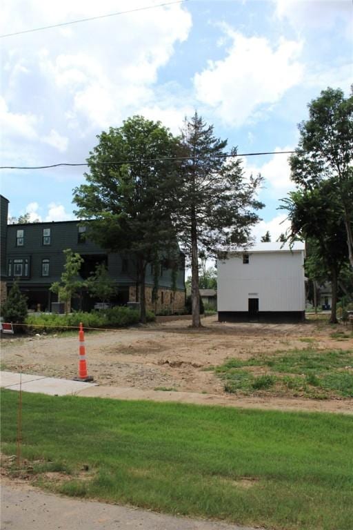 416 SE C St, Bentonville, AR 72712