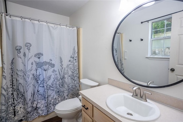 2472 W Jane Circle Dr, Fayetteville, AR 72704 - bathroom with vanity and curtained shower