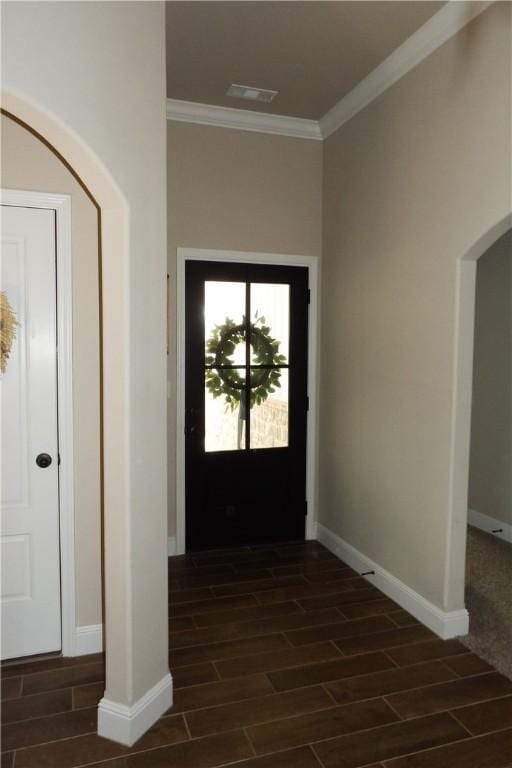 5399 Clear Springs Ave, Springdale, AR 72762 - entrance foyer featuring wood tiled floors, arched walkways, and ornamental molding
