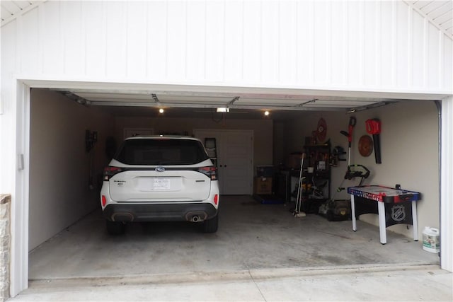 5399 Clear Springs Ave, Springdale, AR 72762 - view of garage