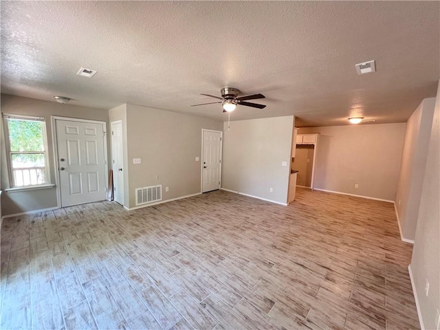 823/831 N Lola Ln, Fayetteville, AR 72701 - photo 4