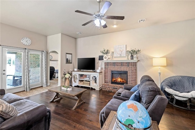 1669 Leighten Ct, Webb City, MO 64870 - photo 2